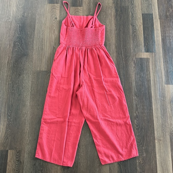 Old navy jumpsuit - Picture 2 of 3